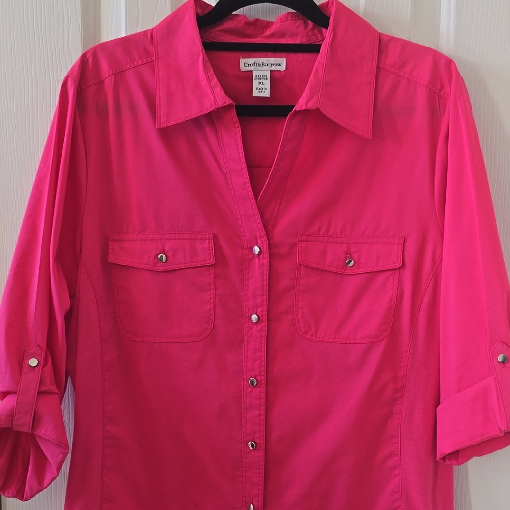 CROFT AND BARROW WOMEN'S PETITE FUSCIA PINK FRONT BUTTON SHIRT SIZE PETITE LARGE